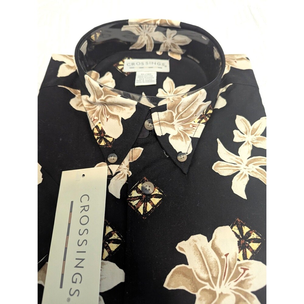 Vintage Crossings Short Sleeve Mens XL Black Floral Print NWT